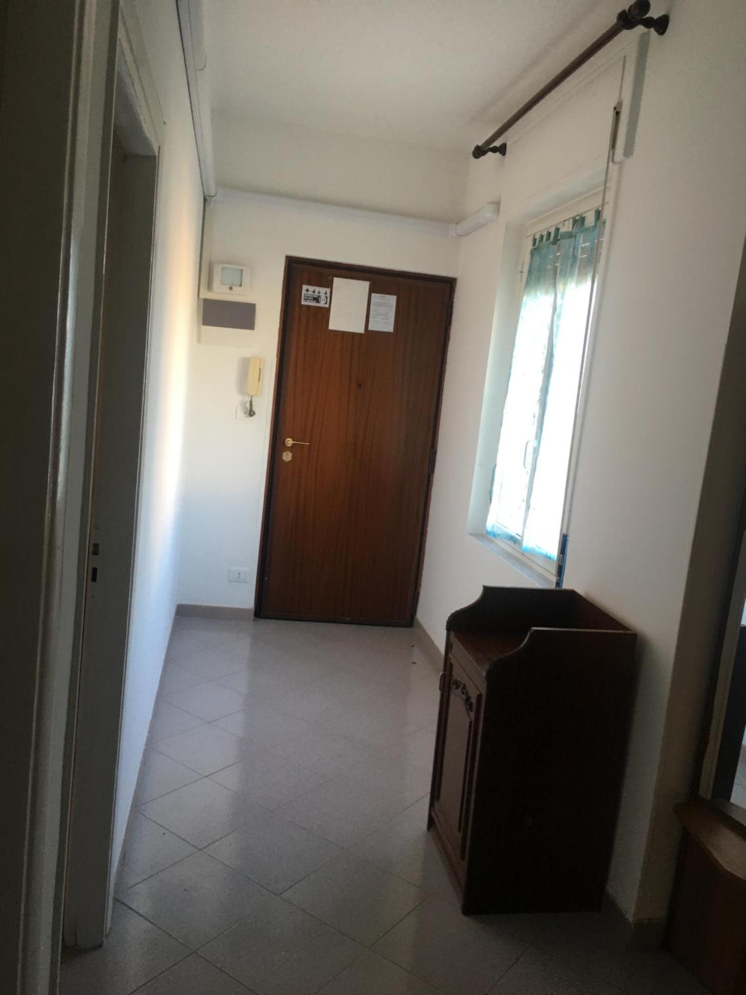Appartamento Miramare, 2 Camere, Cucina, Bagno, 文蒂米利亚 外观 照片